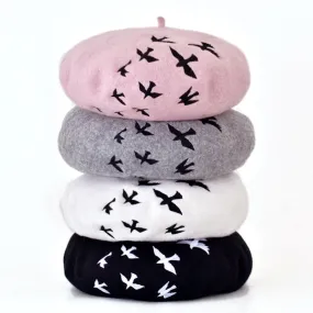 Artistic Embroidery Flat Cap Winter Wool Felt Berets for Women