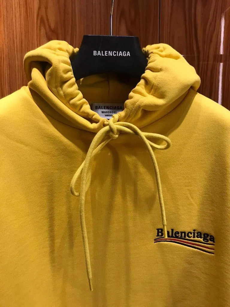 BALENCIAGA  |Men's political campaign medium fit hoodie in grey