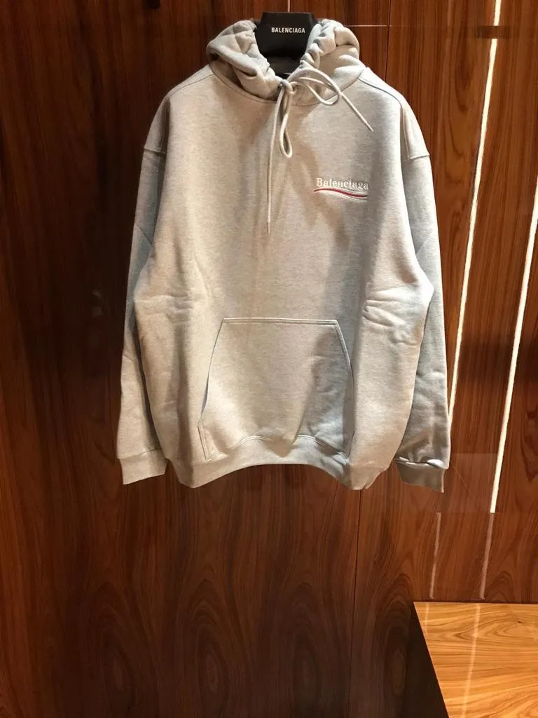 BALENCIAGA  |Men's political campaign medium fit hoodie in grey