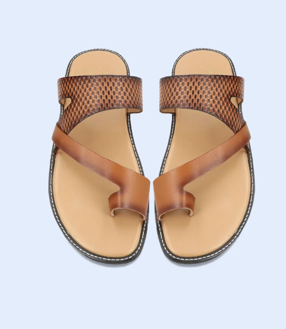 BM5595-TAN-Men Casual Chappal