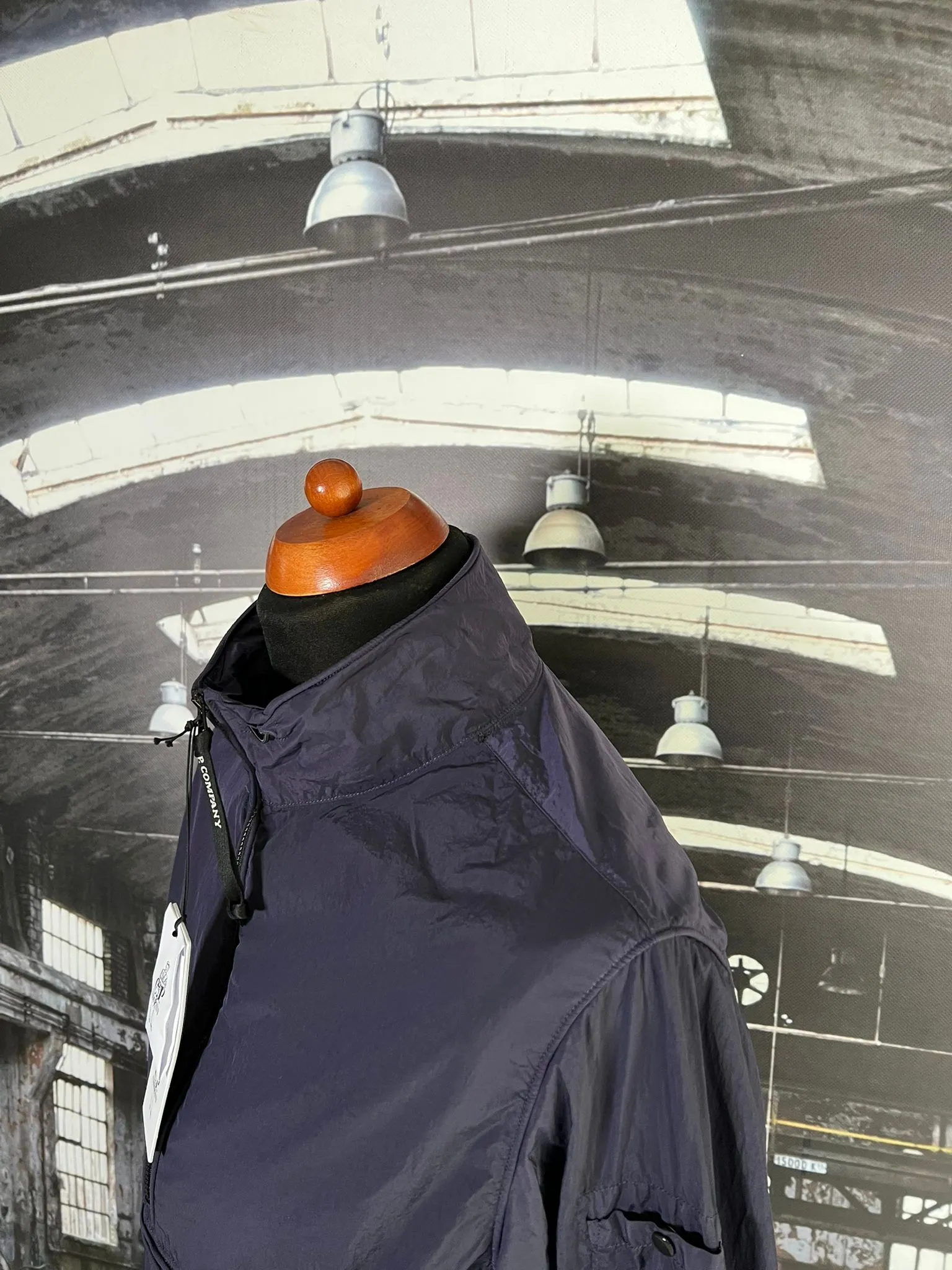 C.P. COMPANY CHROME LENS ANORAK