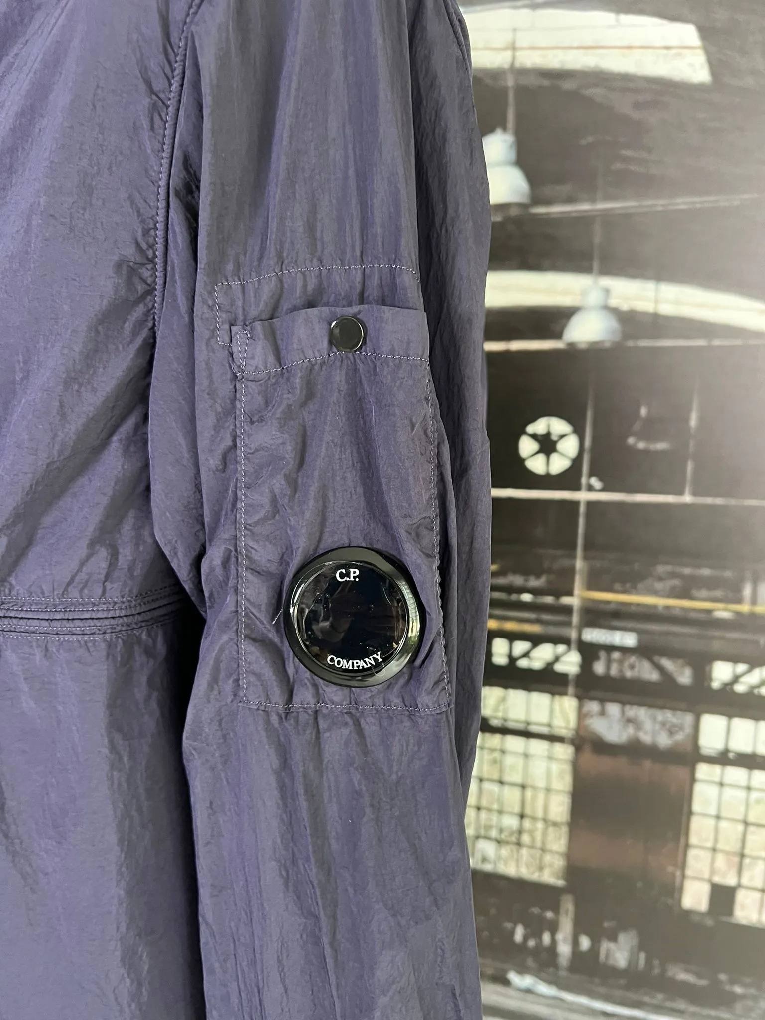 C.P. COMPANY CHROME LENS ANORAK