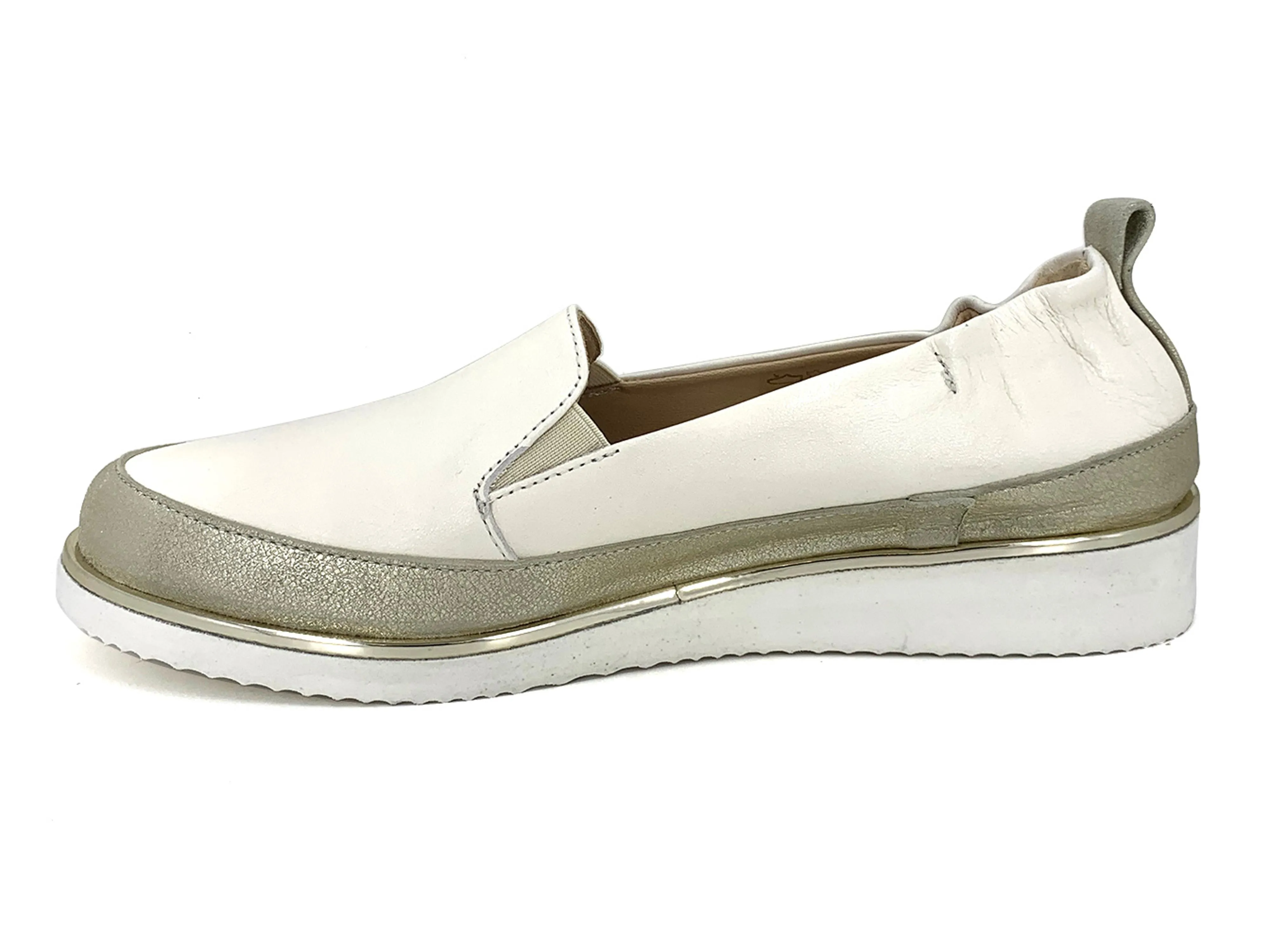 Ron White Nelleca Women's Slip-on Shoe Ice