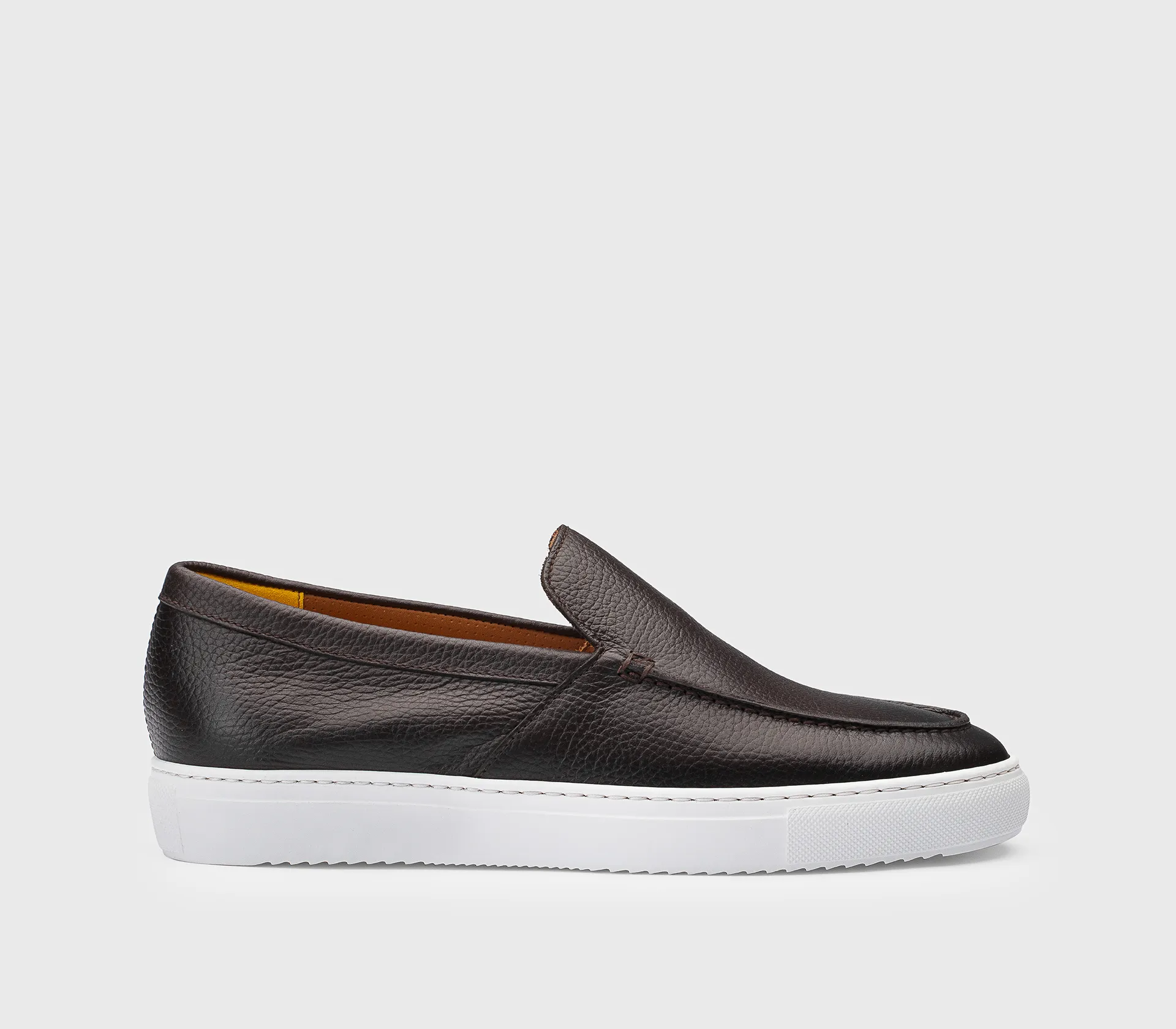 Slip-on loafer in dark brown leather